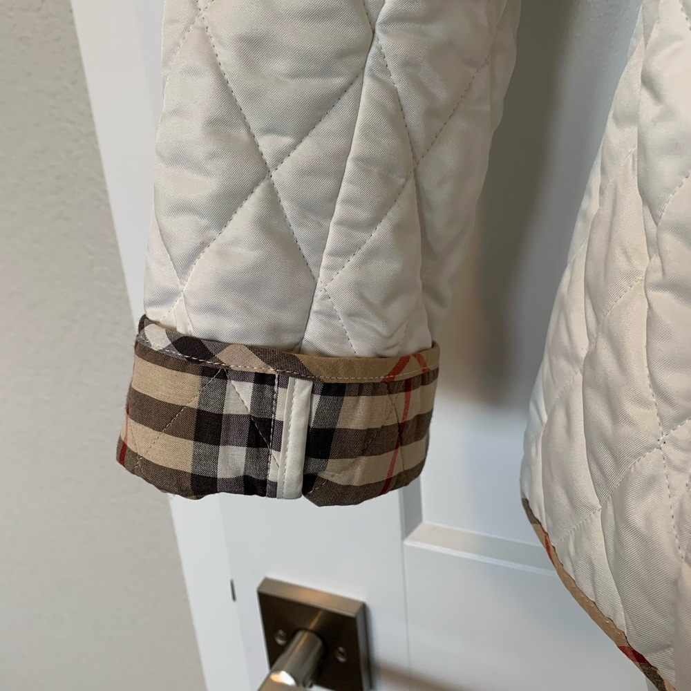🚫Sold Burberry puffer jacket - Picture 8 of 8
